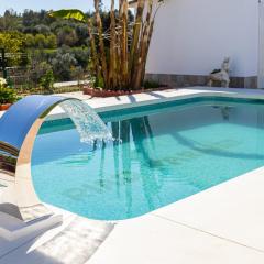 3 bedrooms villa with private pool enclosed garden and wifi at Malaga