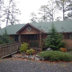 C20, Three bedroom, three bath log-sided, luxury Harbor North cottage with hot tub cottage