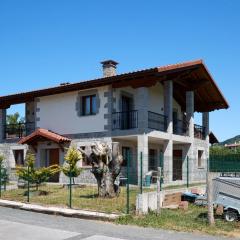 Leku Eder, casa en Lekunberri