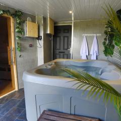 Meadow View Cottage & Mini Spa