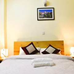 Tananai Newa Home (Mt. Ganesh)