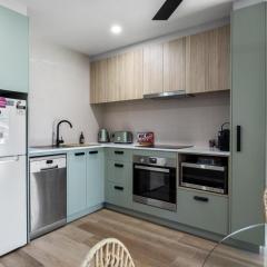 Salt Life Studio 47 - Belle Escapes Jervis Bay