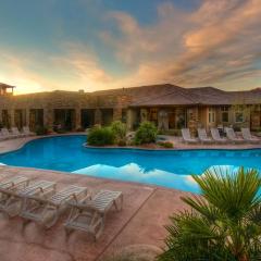 D5-Coral Springs Poolside-Ground Floor 3-bedroom Hillside View