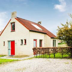 Stunning Home In Ewijk With Wifi