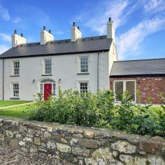 The Farmhouse at Corrstown Village