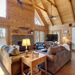Family-Friendly Jasper Cabin with Deck!