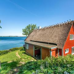 Awesome Home In Aabenraa With Kitchen