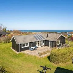 3 Bedroom Nice Home In Glesborg