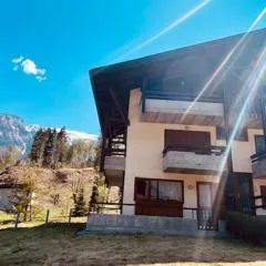 Residence I LAMPONI incantevole trilocale casa vacanze 6 posti letto