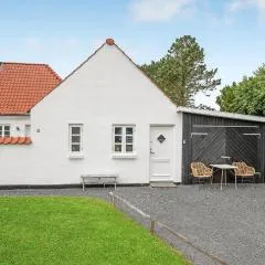 Awesome Apartment In Blokhus With Wifi