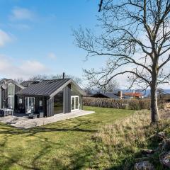 3 Bedroom Beautiful Home In Allinge