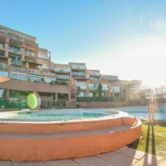 Stunning Apartment In Thoule-sur-mer With Outdoor Swimming Pool