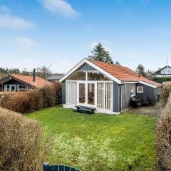 Nice Home In Esbjerg V With Wifi And 2 Bedrooms