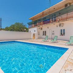 Beautiful Apartment In Danilo With Outdoor Swimming Pool, Wifi And 2 Bedrooms