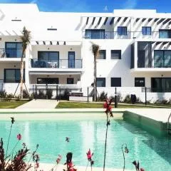 Atico con piscina, golf, vistas al mar