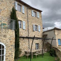 Gîte l'oustal de la fontaine Grand Causses et Gorges du Tarn