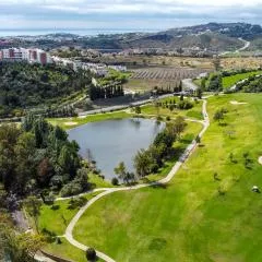 El Lago de Los Arqueros 2 bedrooms penthouse en Benahavis