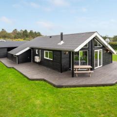 Holiday Home Leeve - 1-4km to the inlet in Western Jutland by Interhome