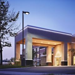 TownePlace Suites by Marriott Mississauga-Airport Corporate Centre