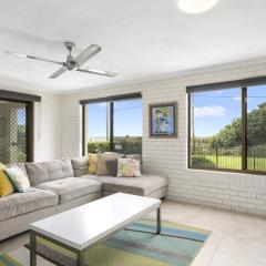 Unit Opposite Beach Pool
