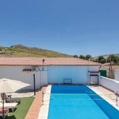 Stunning Home In Cacn granada With House A Mountain View