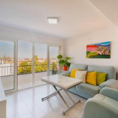 Wide and colourful- 3Bd 1Bth- Triana