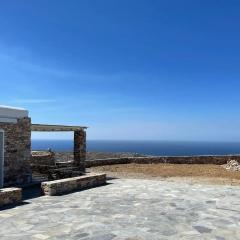 Rustic Stone House in the Heart of Folegandros