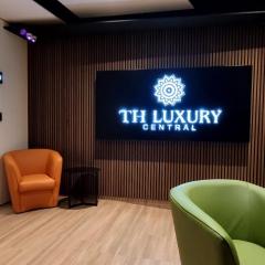 Th Luxury Central