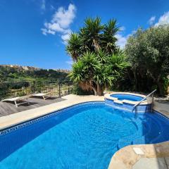 Best in Gozo, amazing views and pool, Bed and Breakfast Bedroom with Ensuite Bathroom