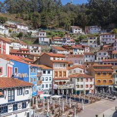 3 Bedroom Cozy Apartment In Cudillero