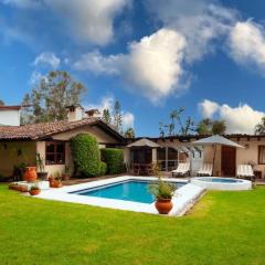 Gran Casa en Avándaro con Alberca