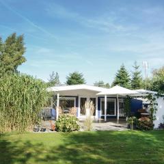 Three-Bedroom Holiday Home In Vaggerlose