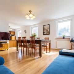 Apartament Bukowy z bilardem