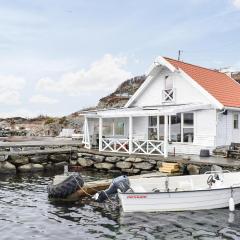 Lovely Home In Bokn With House Sea View