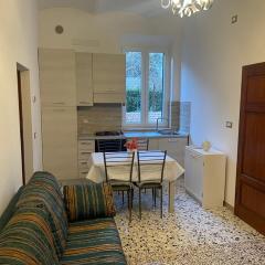 Free Parking - Tosca Apartment - Ampio Appartamento nel Borgo Medioevale di Suvereto