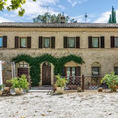 Nice Home In Macerata With Wifi