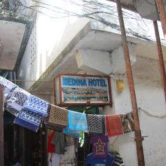 MEDINA HOTEL - Mutsamudu