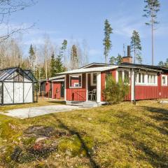 Stunning Home In Kristinehamn With Wifi