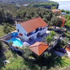 Villa Nikolina