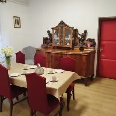 Tartós Szegfű Vendégház, Magánszállás