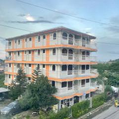 Cenco Suites Residences - Transient Apartment