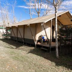 Glamping tent with bathroom - Tuscany next to sea!