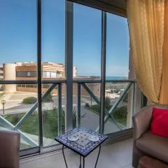 Appartement T3 Traversant Résidence Standing Garage et Piscine Extérieure GRATUITS
