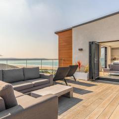 1 Woolacombe West - Luxury Apartment at Byron Woolacombe, only 4 minute walk to Woolacombe Beach!