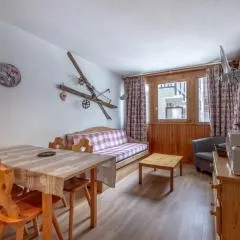 Charmant appartement avec Wifi et parking, au pied des pistes et au cœur de Val-d'Isère - FR-1-694-207