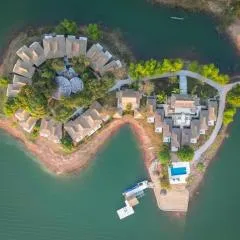 더 생츄어리 남 응움 비치 리조트(The Sanctuary Nam Ngum Beach Resort)