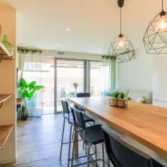 SELECT'SOHOME - Appartement rénové au coeur du centre-ville du Lavandou - A proximité des plages et commerces - GAIA