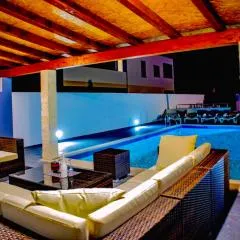 Villa Ana