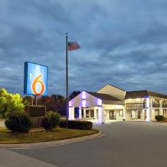 Motel 6 Scottsboro, AL Hwy 72