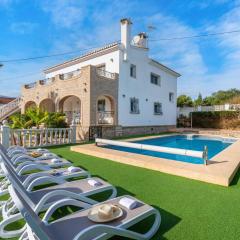 Villa Caleta - PlusHolidays